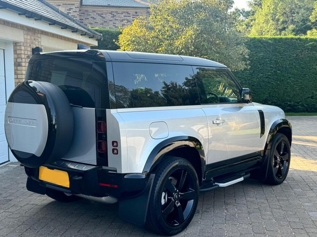 Defender 90 L663 Wide Wheel Arch Kit - Gloss Black